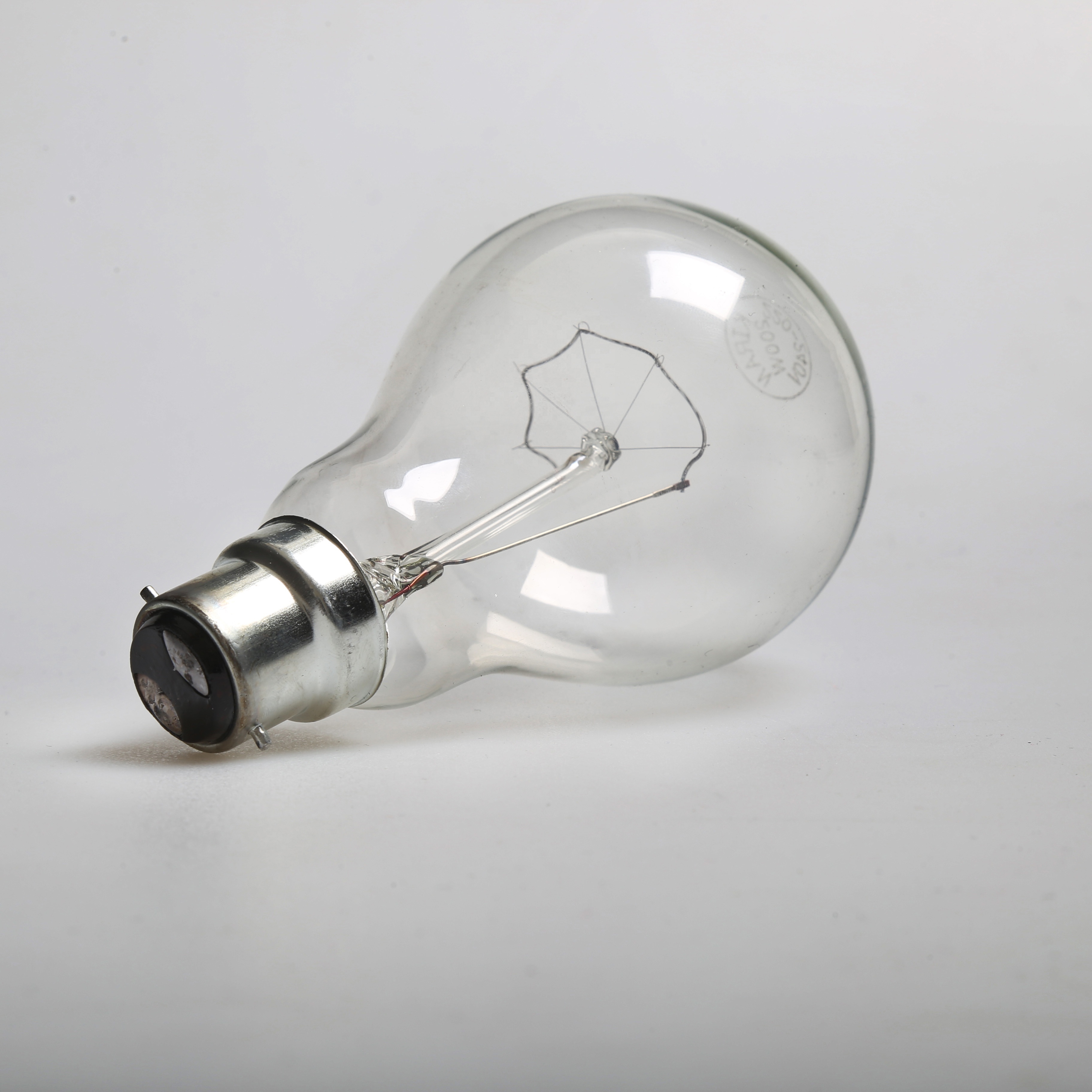 Incandescent Lamp 60 Watt Clear B22 Bulbs 230V