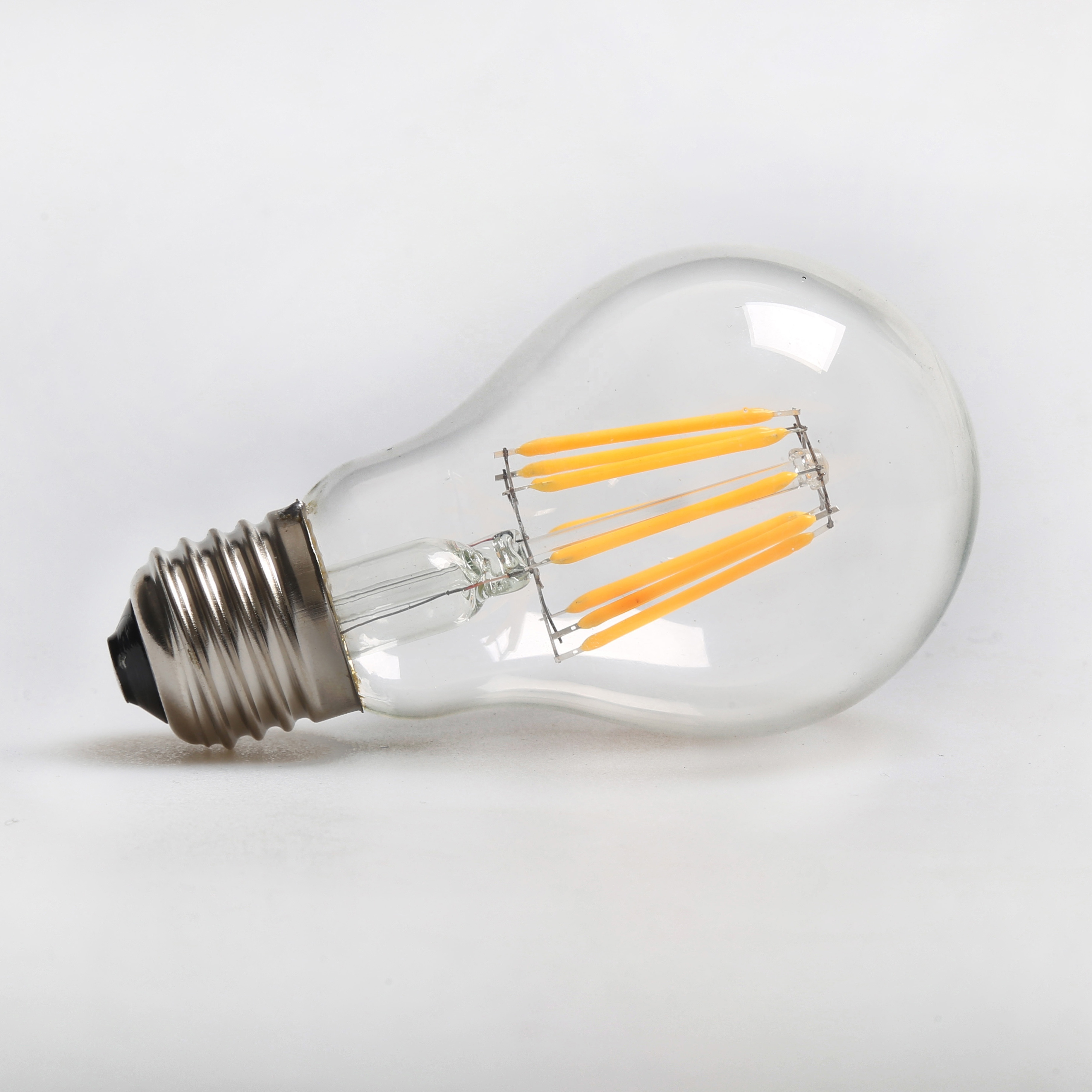 E27 LED Light Bulbs 40 Watt Equivalent Warm White 2700K 4W Classic Clear Glass A19 LED Filament Bulb Non-Dimmable