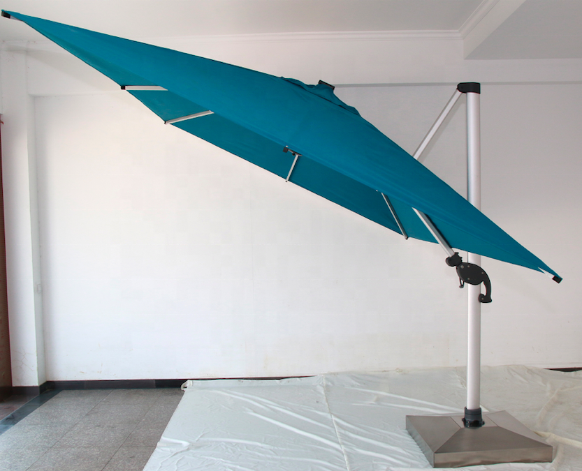 Professional Design Cheap Custom Outdoor Led Roma Umbrella