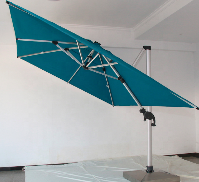 Professional Design Cheap Custom Outdoor Led Roma Umbrella