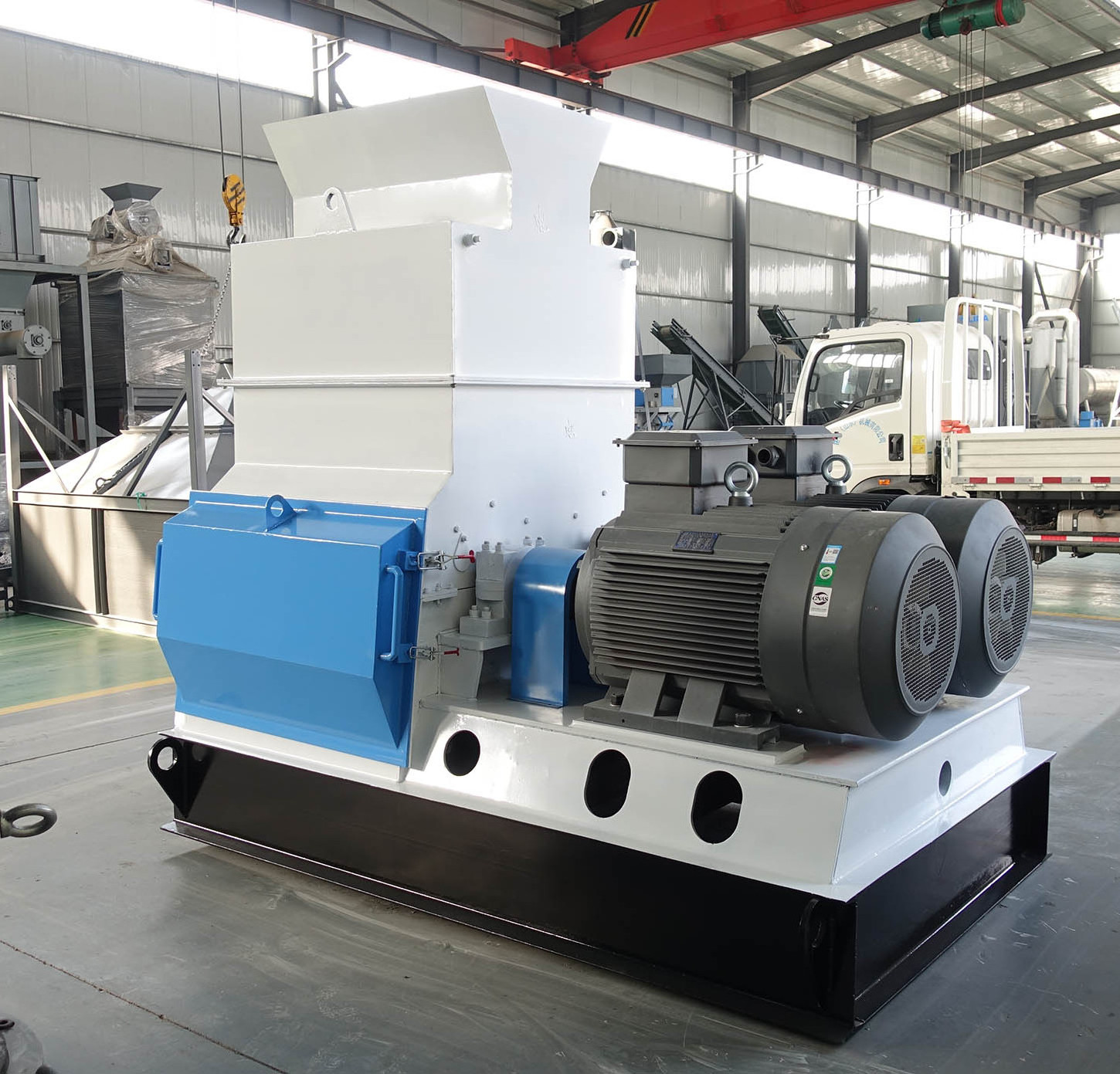 MACREAT wood crusher sawdust powder hammer crusher on wood crusher wood powder making machine