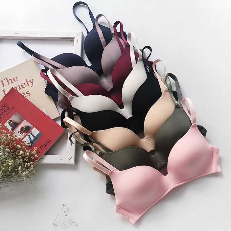 China Low price A B cup small 32 size pure wireless comfortable teen breathable gather young girls student bra