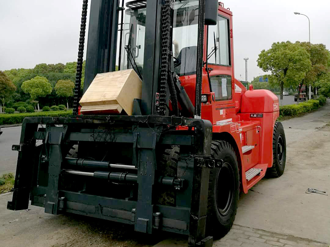 high performance 120T LG120DT Warehouse Forklift with competitive price