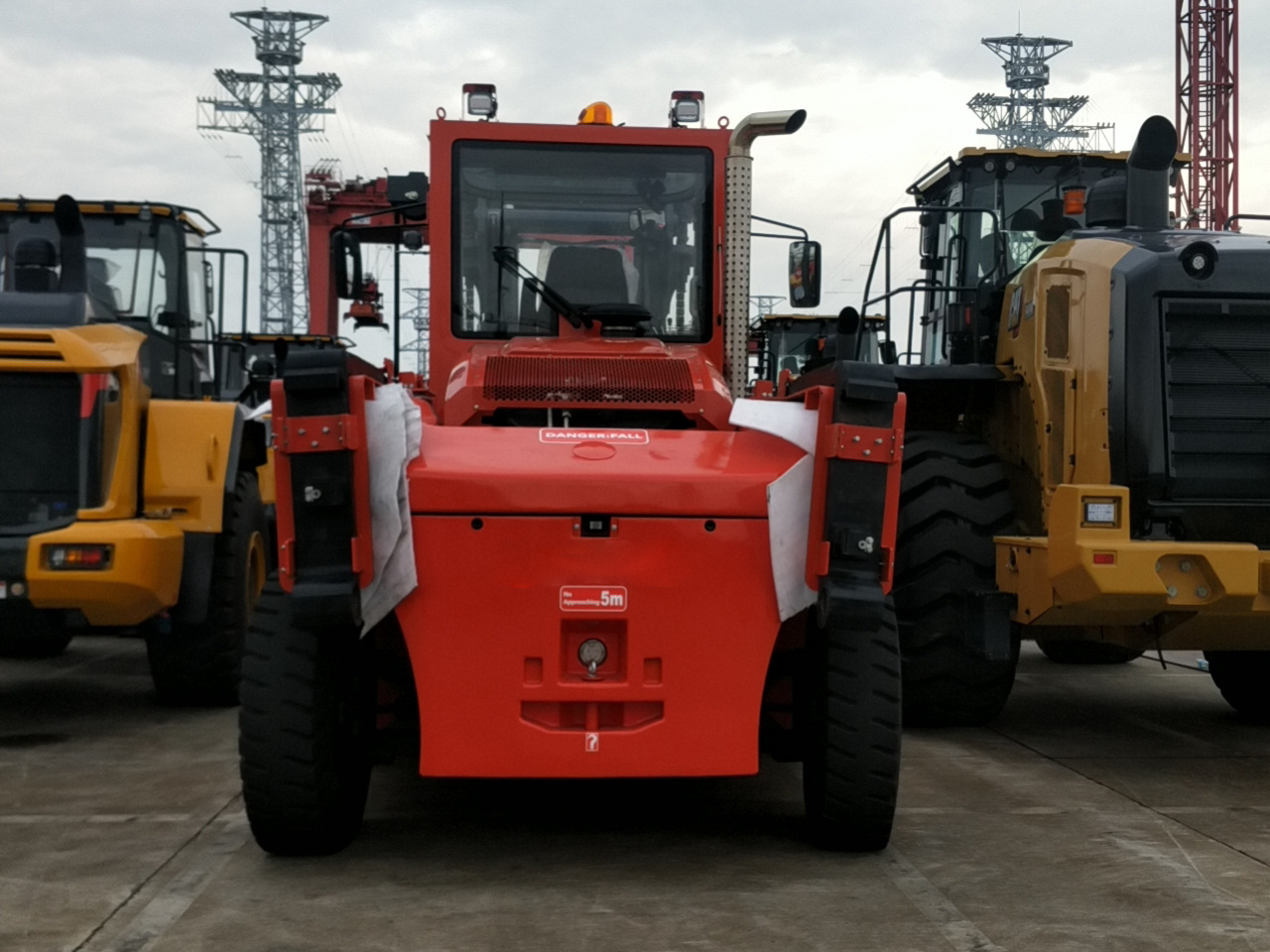 China top selling and high quality 120T LG120DT Warehouse Forklift with low price