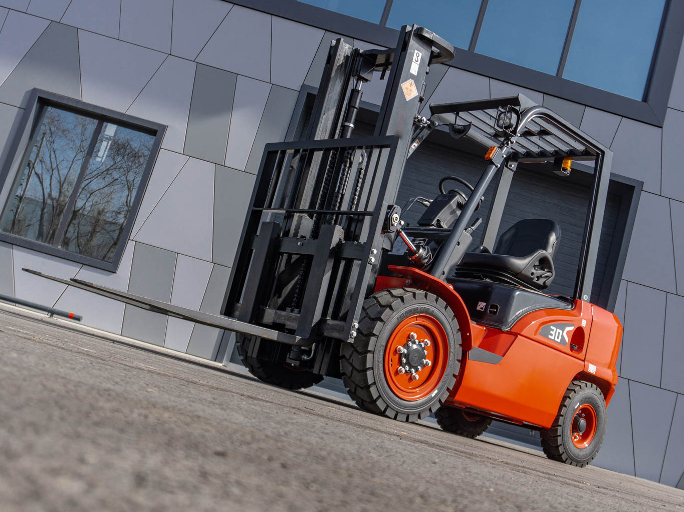 Chinese Popular Brand 3 ton Small Forklift CPCD30-X with Solid Tire sale in Algeria