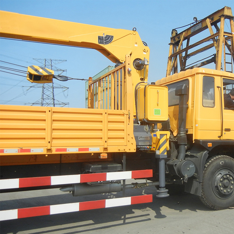 High Quality 10T Truck-Mounted Crane with Foldable Arm SQ10ZK3Q/