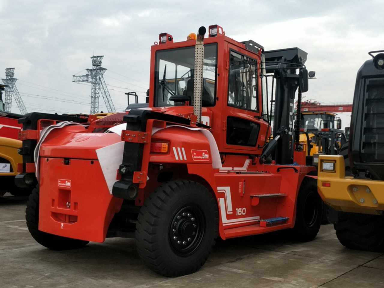 high performance 120T LG120DT Warehouse Forklift with competitive price