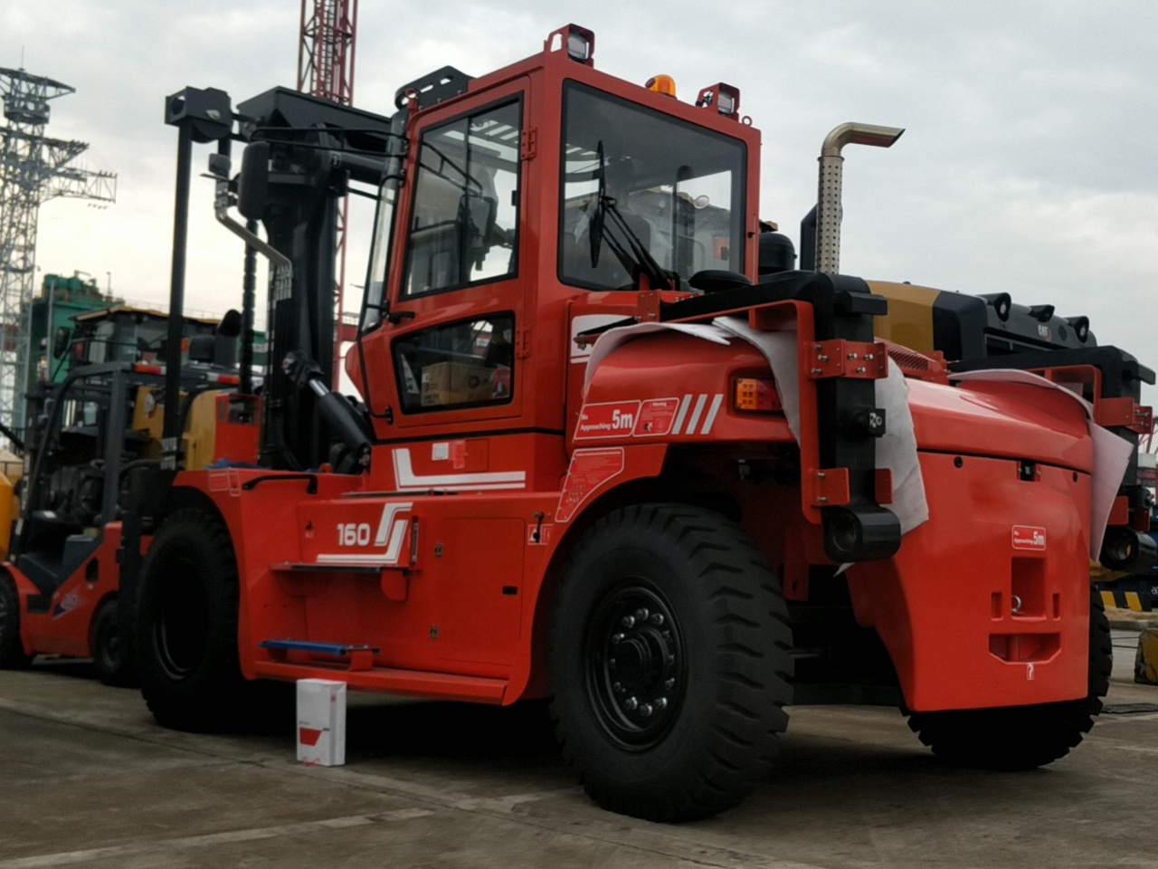 high performance 120T LG120DT Warehouse Forklift with competitive price