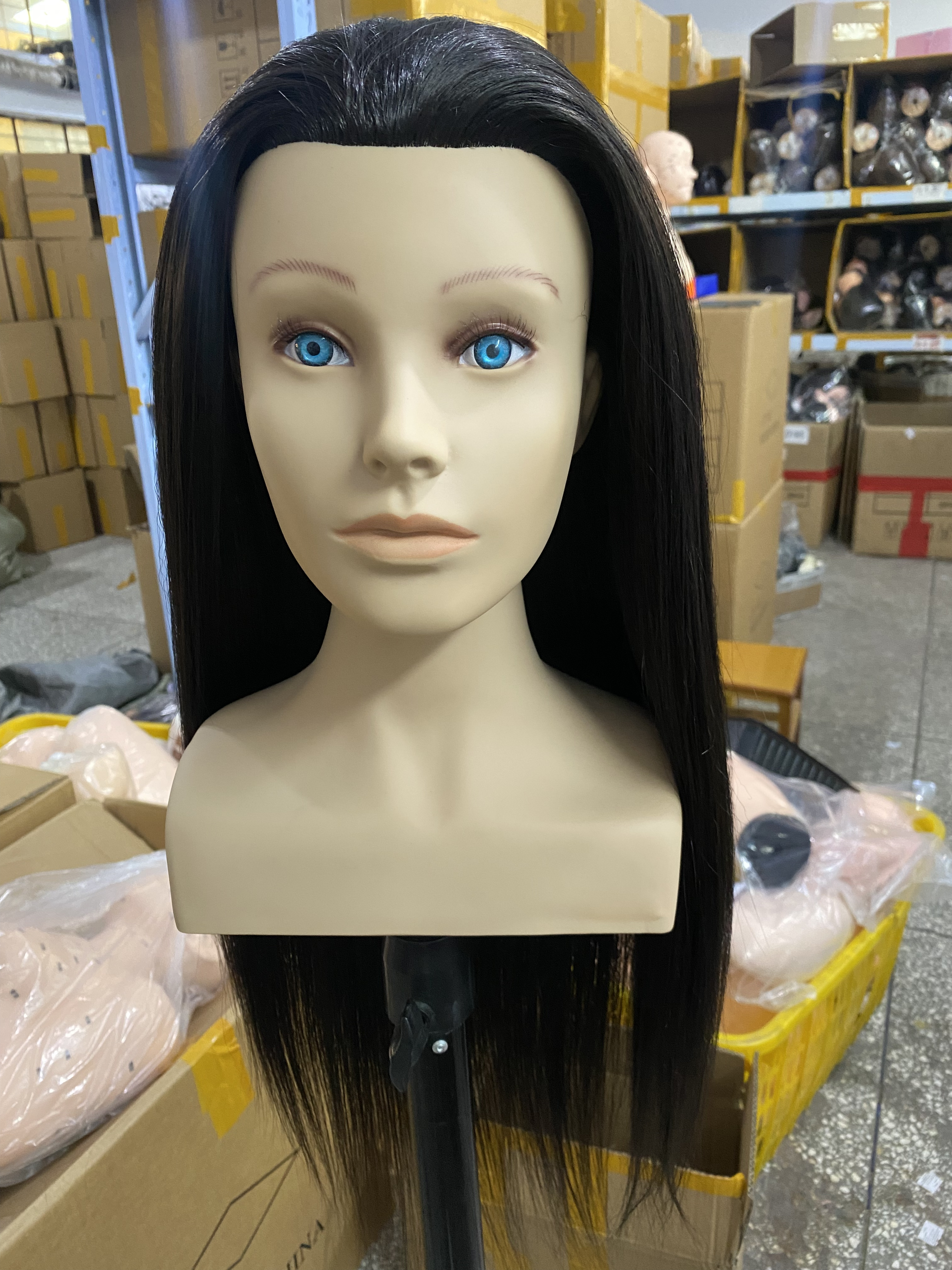 Wholesale human hair mannequins 24 Inches natural hair baber hairdressing dummy training mannequin head with shoulder