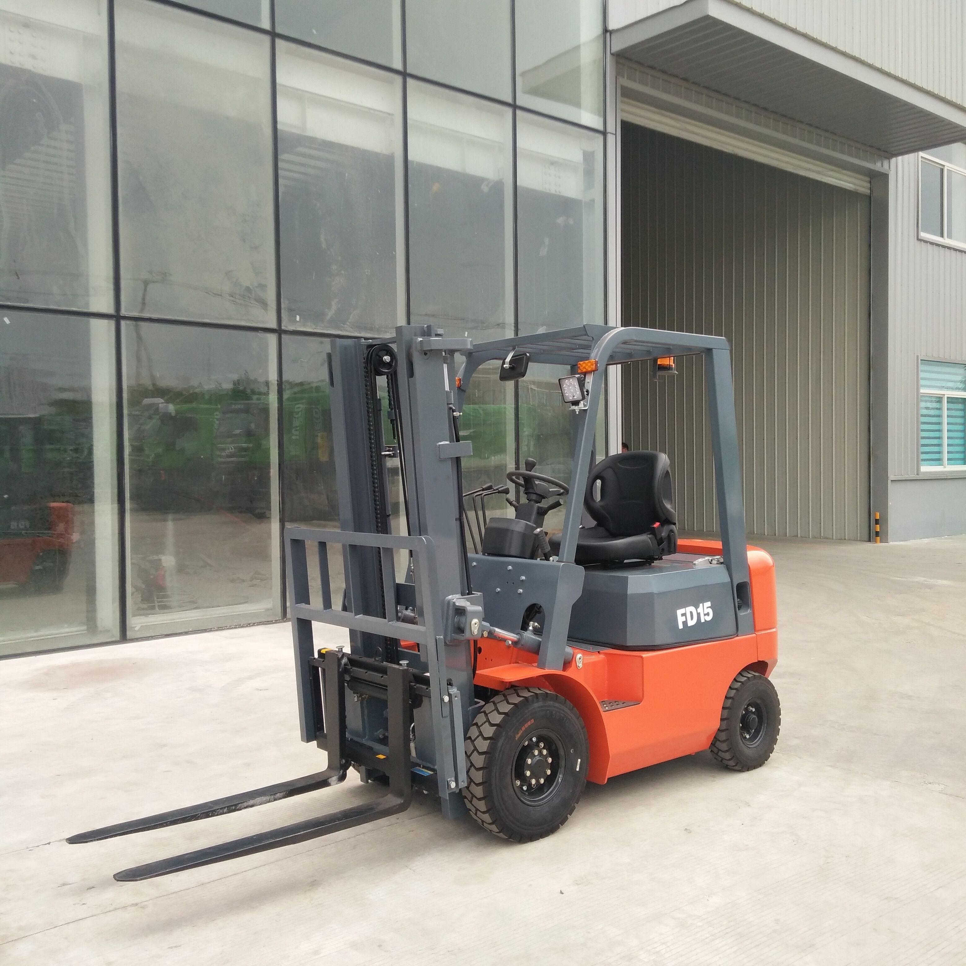 vacuum tyre 2.0 2.5 ton China wholesale fork lift truck 4ton diesel forklift with CE ISO approval