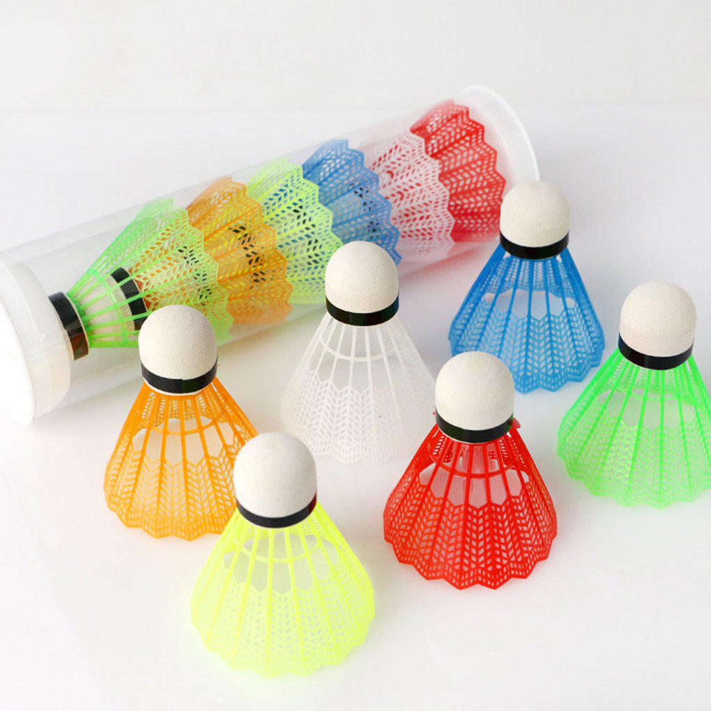 Factory Wholesale Yellow Plastic Ball Nylon Ball Badminton Shuttlecocks