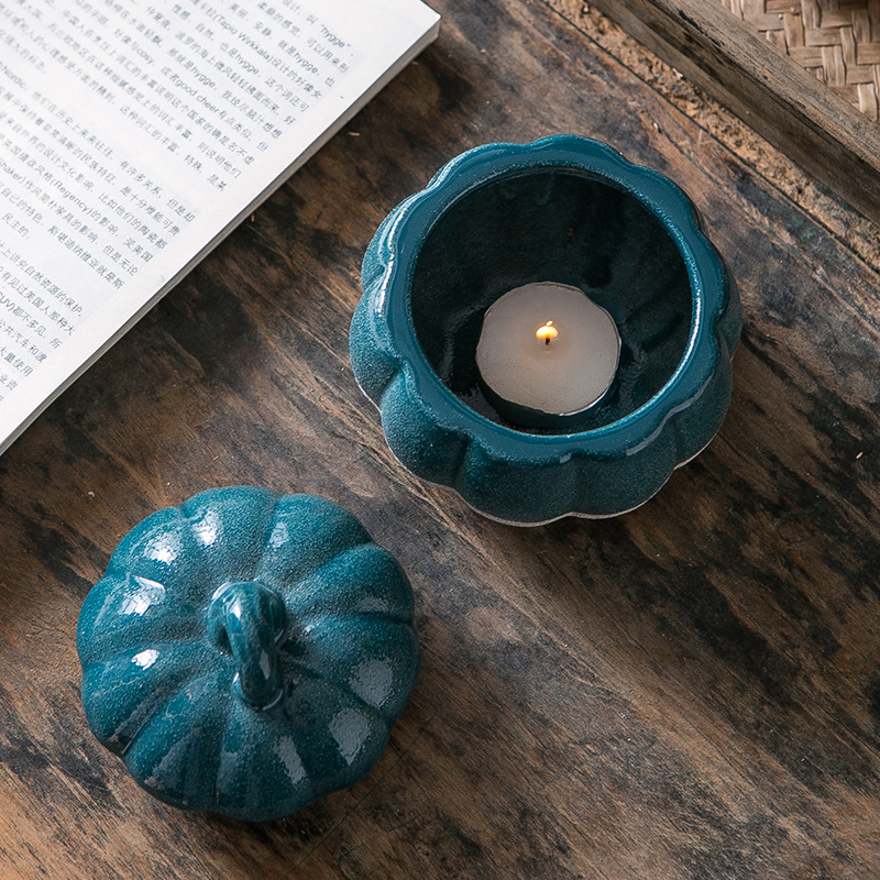 Custom unique design decoration luxury empty small porcelain candle jars creative tealight pumpkin ceramic candle jar with lids