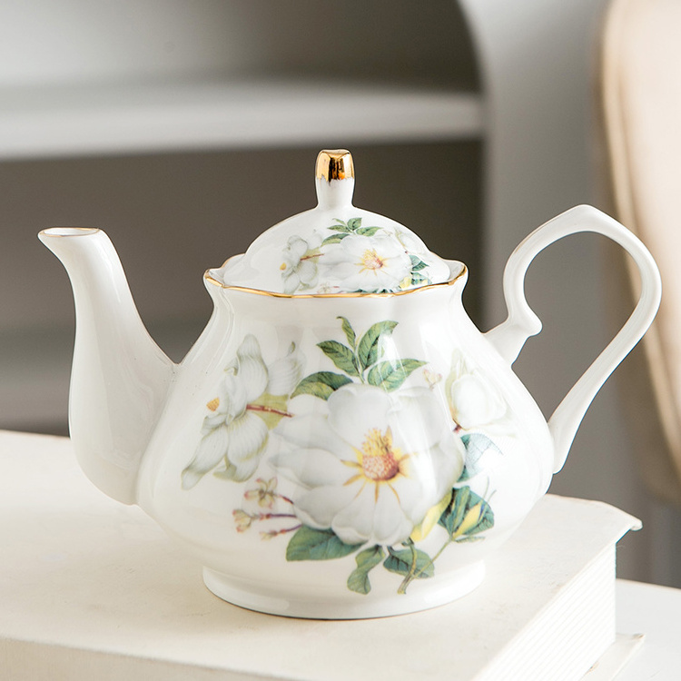 Chinese traditional floral porcelain tea pots luxury white and gold rim decorative new design ceramic tea pot for gift