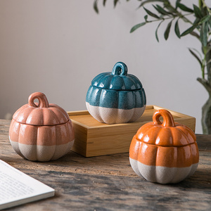 Custom unique design decoration luxury empty small porcelain candle jars creative tealight pumpkin ceramic candle jar with lids