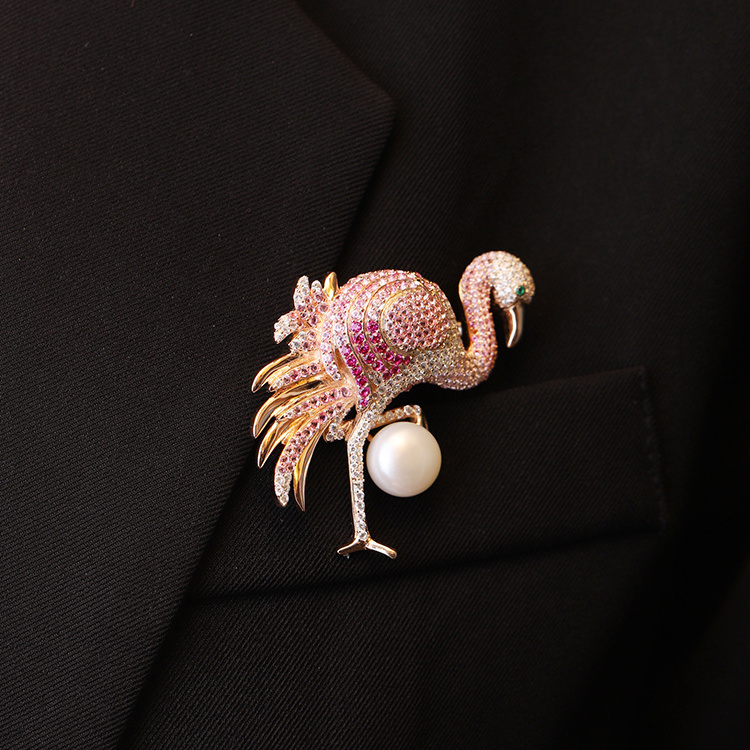 Light Jewelry Flamingo Brooch Hot Sale Hijab Pins And Brooches For Women Bird Pins Brooches And Necklace With Freshwater Pearl