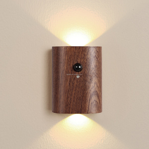 Wood Smart Automatic Magnetic Pir Motion Sensor LED Night Light Up And Down Sconce Wireless Wall Indoor Body Induction Lamp