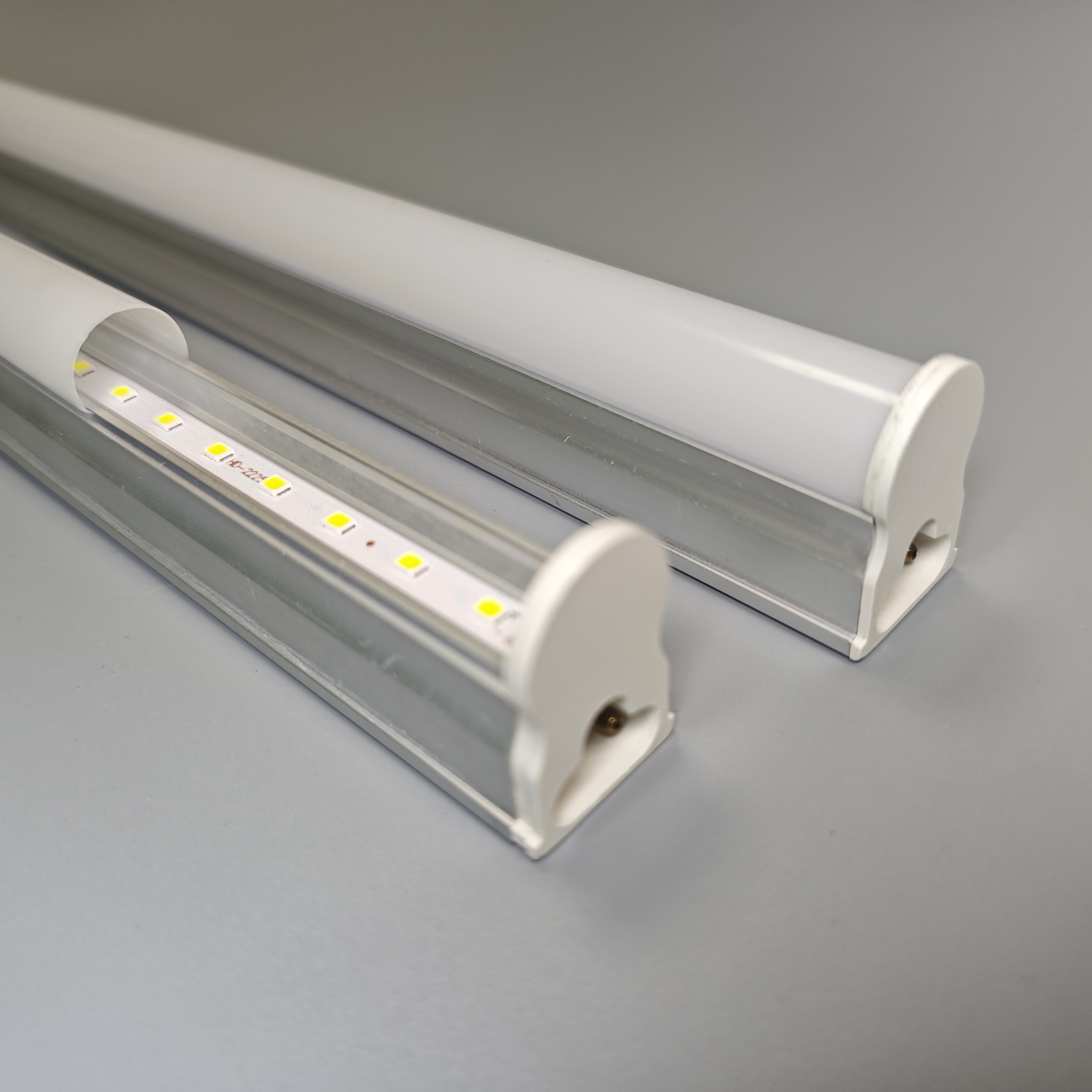 Linear Plastic Square Linkable T5 Integrated LED Tube Light LED Energy Bulb Fluorescent Lamp Replacement CE RoHS