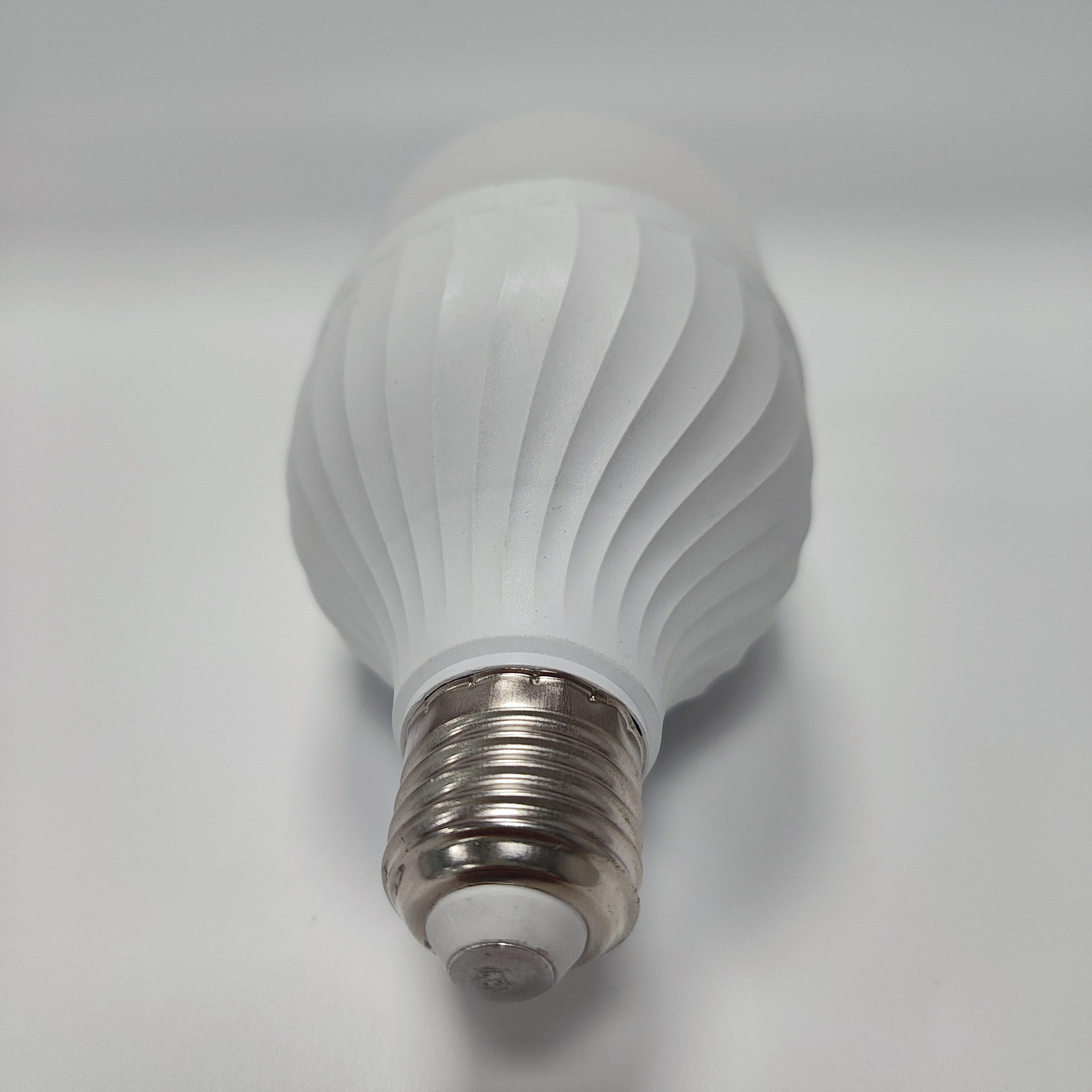 Emc Lvd High Brightness Energy Saving Spare Parts T Bulb 10w E27 B22 Led Light Rohs Ce Residential Aluminum Saso