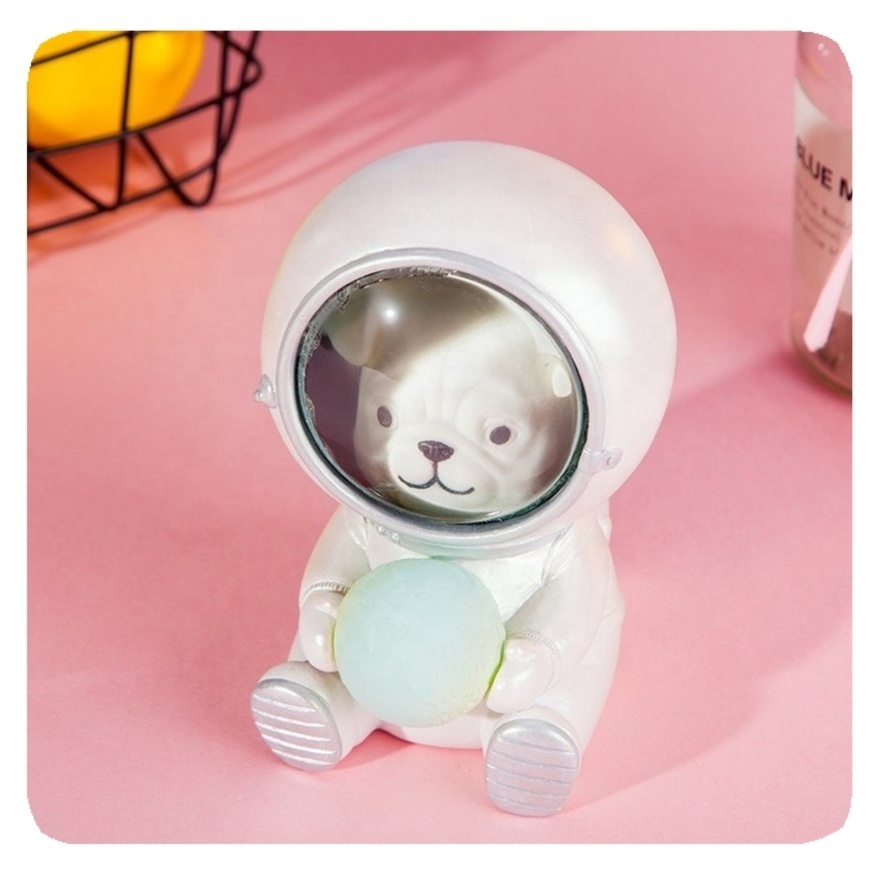 New Creative Cute led light lamp Guardian Star Pet Spaceman Night Light for Bedroom Jewelry Ornaments Gift Lamp