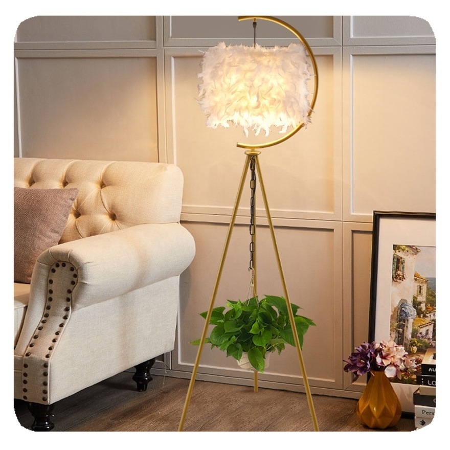 New Factory Supply Modern Standing Feather LED Light Stand Bedroom Living Room Ostrich Feathers Floor Lamp