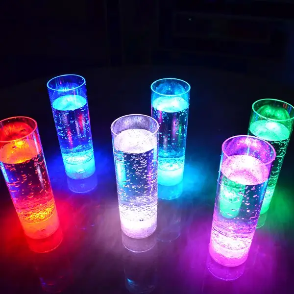 All Purpose Party Supplies Decoration Dishwasher Safe Beer Glass  Replaceable Battery LED Light Up Light Up Highball Tumblers