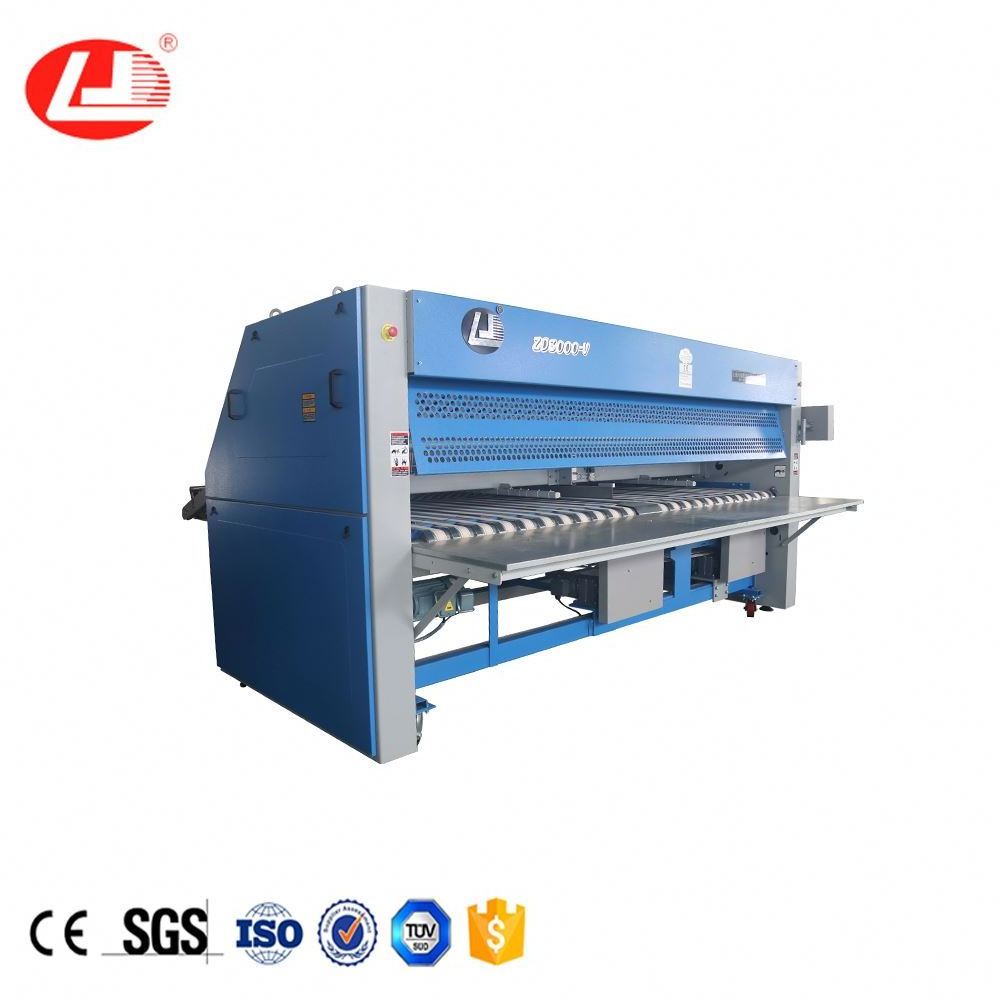 Laundry machine/ folding machine