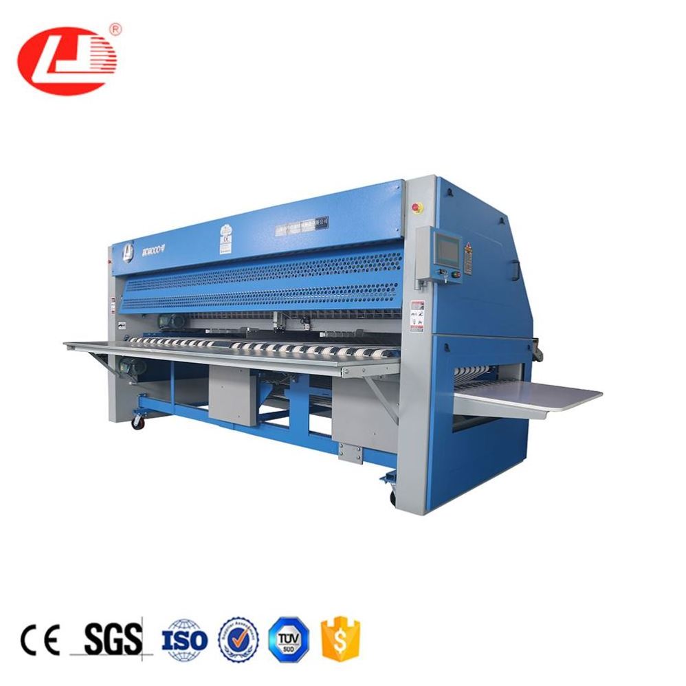 Laundry machine/ folding machine