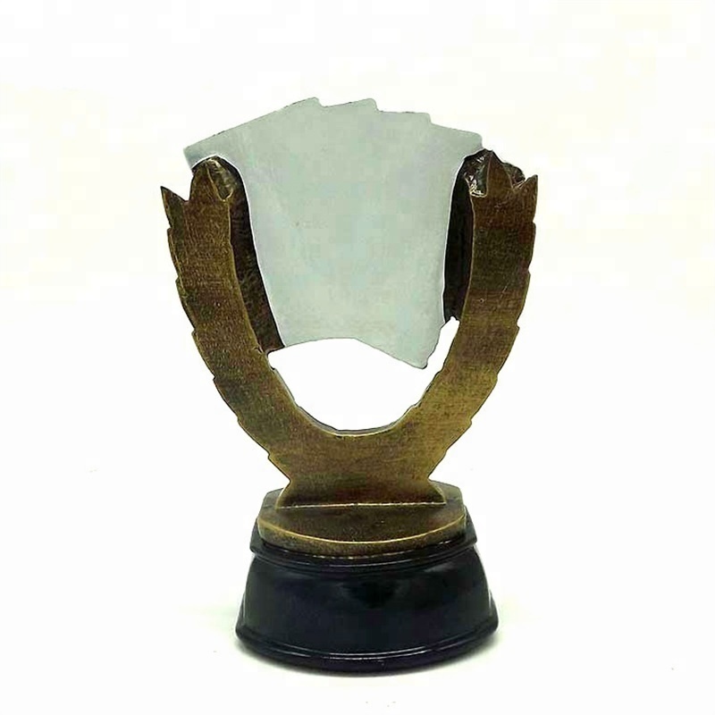 Personalized Poker Trophies