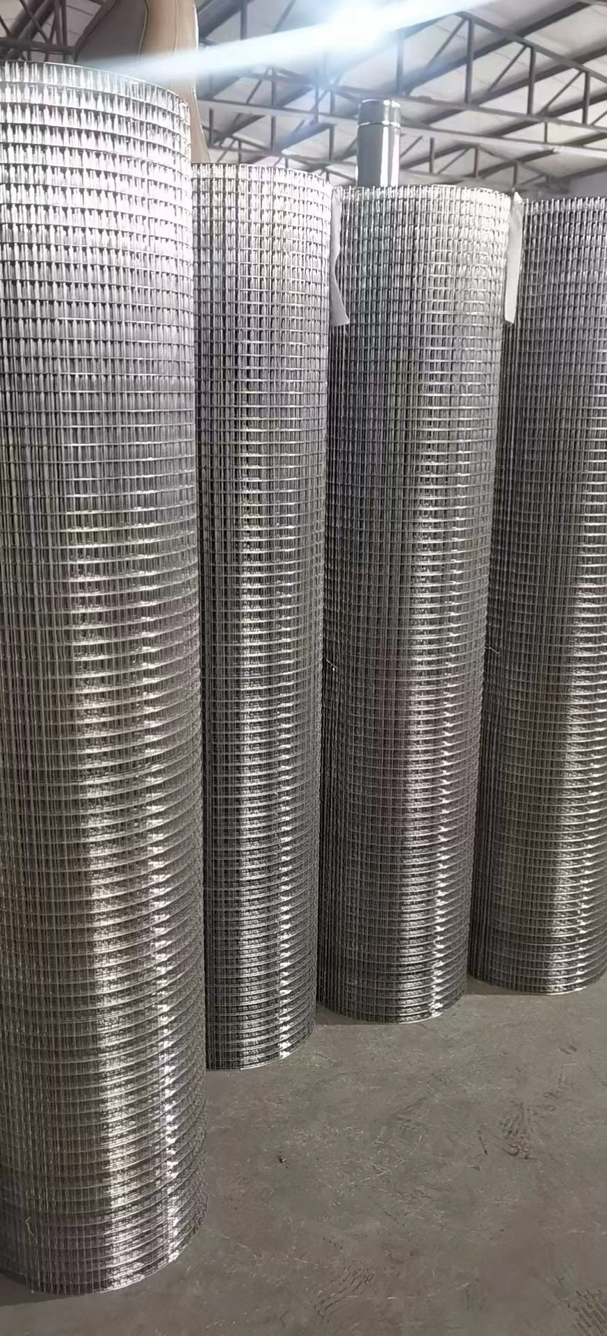 Farm Fences 304 stainless steel welding mesh for rabbit bird Animal Pet Cages