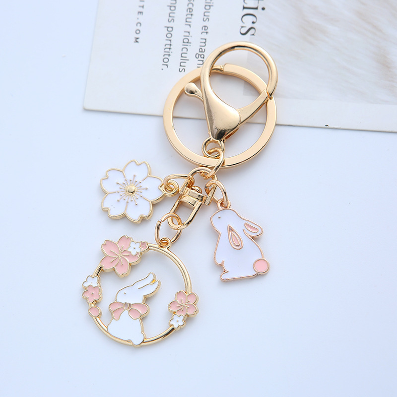 Wholesale Custom Fashion Cute Animal Metal Enamel Key Ring Key Chain Keyring Holder Bow Tie Pink Flower Cat Rabbit Keychain