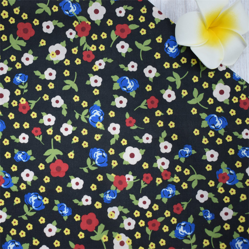 Low moq custom digital printing gots certified digital floral custom print organic cotton fabric for garment