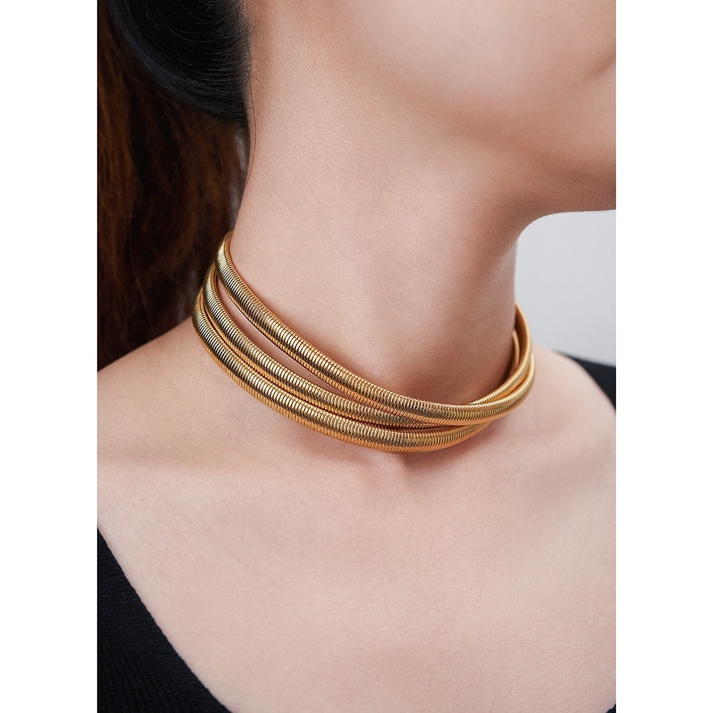 18K Gold Plated Stainless Steel Jewelry Punk Elastic Snake Bone Multilayer Choker For Women Chunky Spiral Chain Necklace P233417