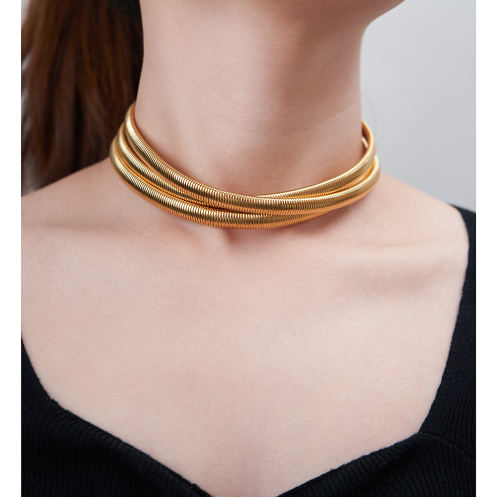 18K Gold Plated Stainless Steel Jewelry Punk Elastic Snake Bone Multilayer Choker For Women Chunky Spiral Chain Necklace P233417