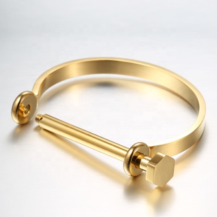 High Quality 18K Gold Plated Stainless Steel Jewelry D Shape Bangle Shackle Cuff Bracelets B8715