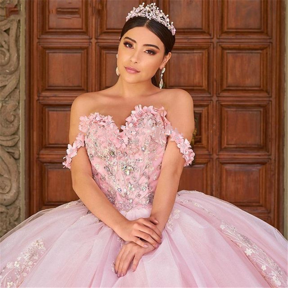 QD1555 pink Quinceanera Dress Ruffles Ball Gown sweetheart Lace Applique Kaftan Caftan Arabic Prom Gowns Quinceanera gowns