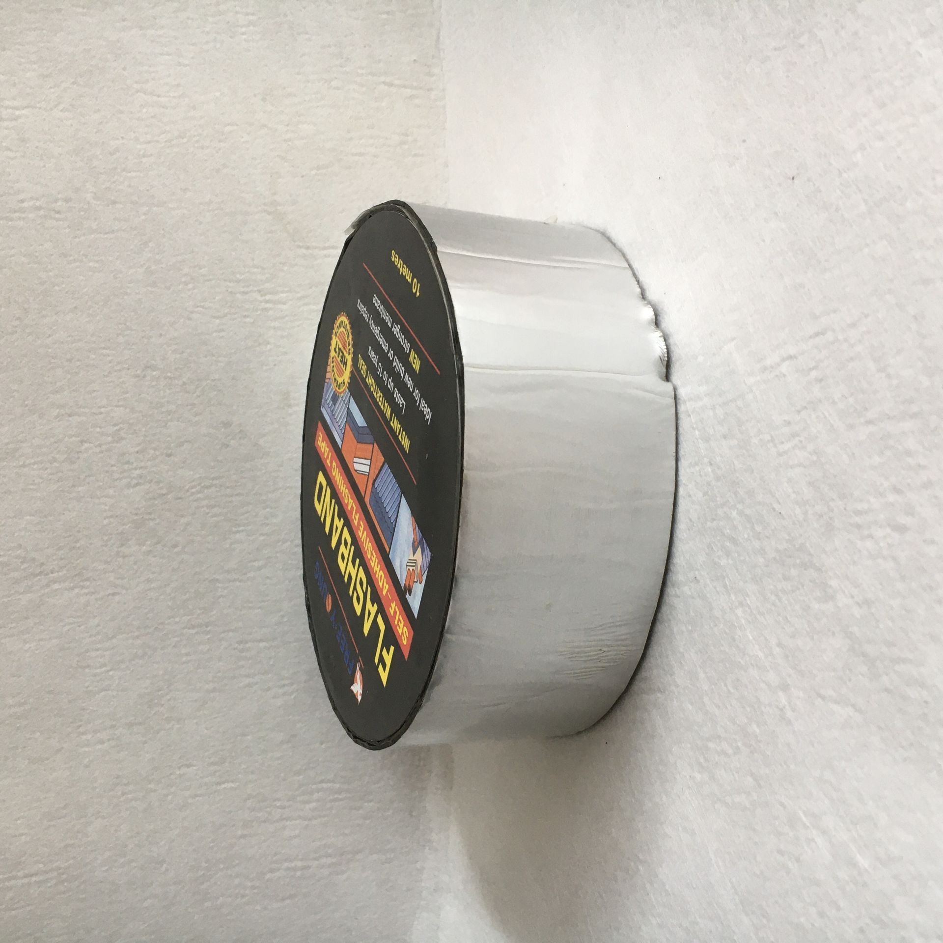 Bitumen tape Waterproof Aluminum with pe film Black sealing  flashband self adhesive waterproofing strip 75mm flashing tape