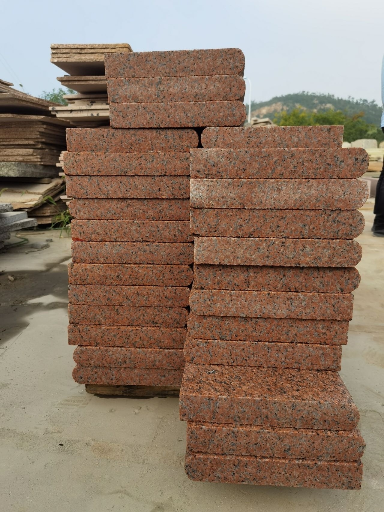 Chinese flamed  Red Granite G386 bullnose swimming pool coping