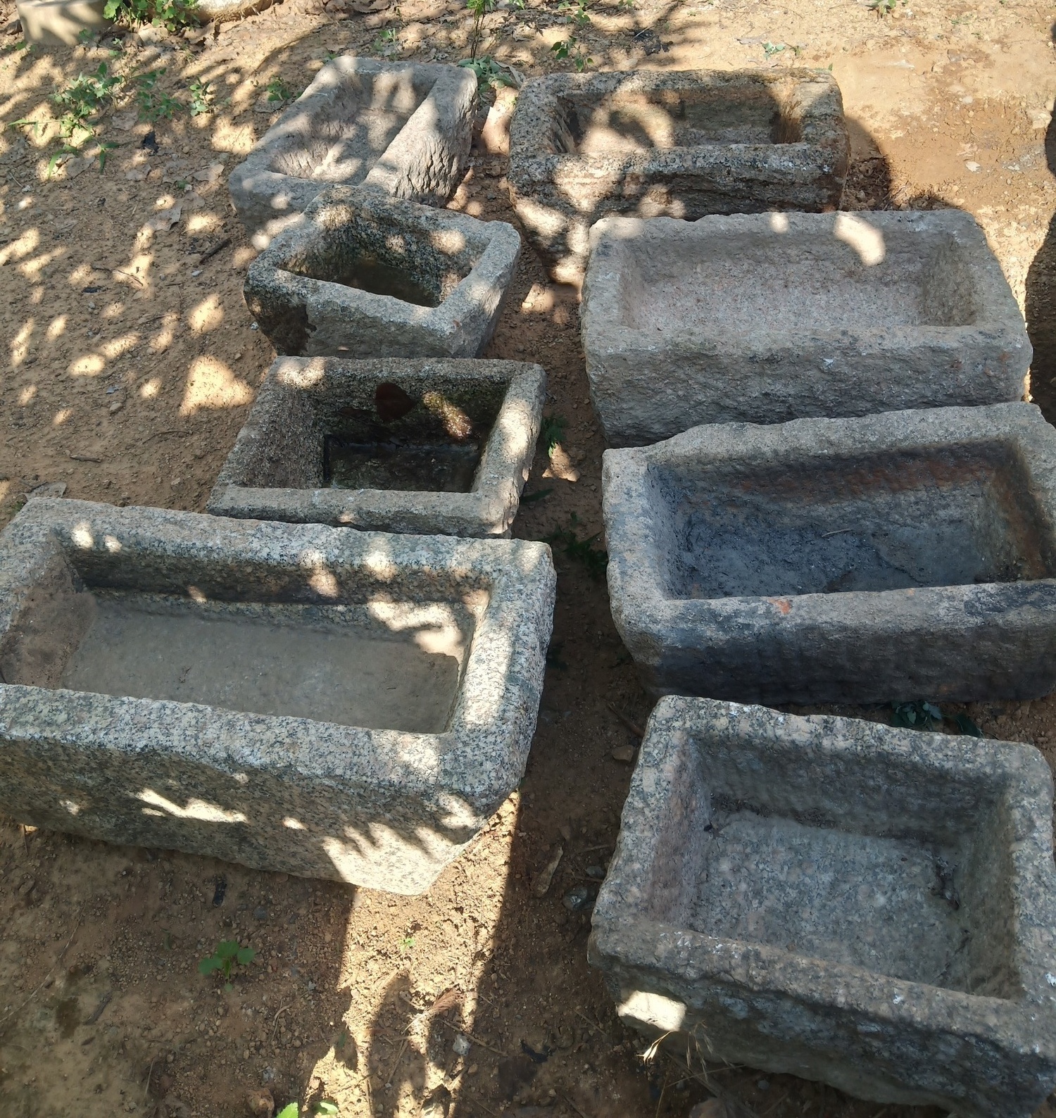 Antique Granite Stone Garden Trough Reclaimed Old Stone Trough for Sale