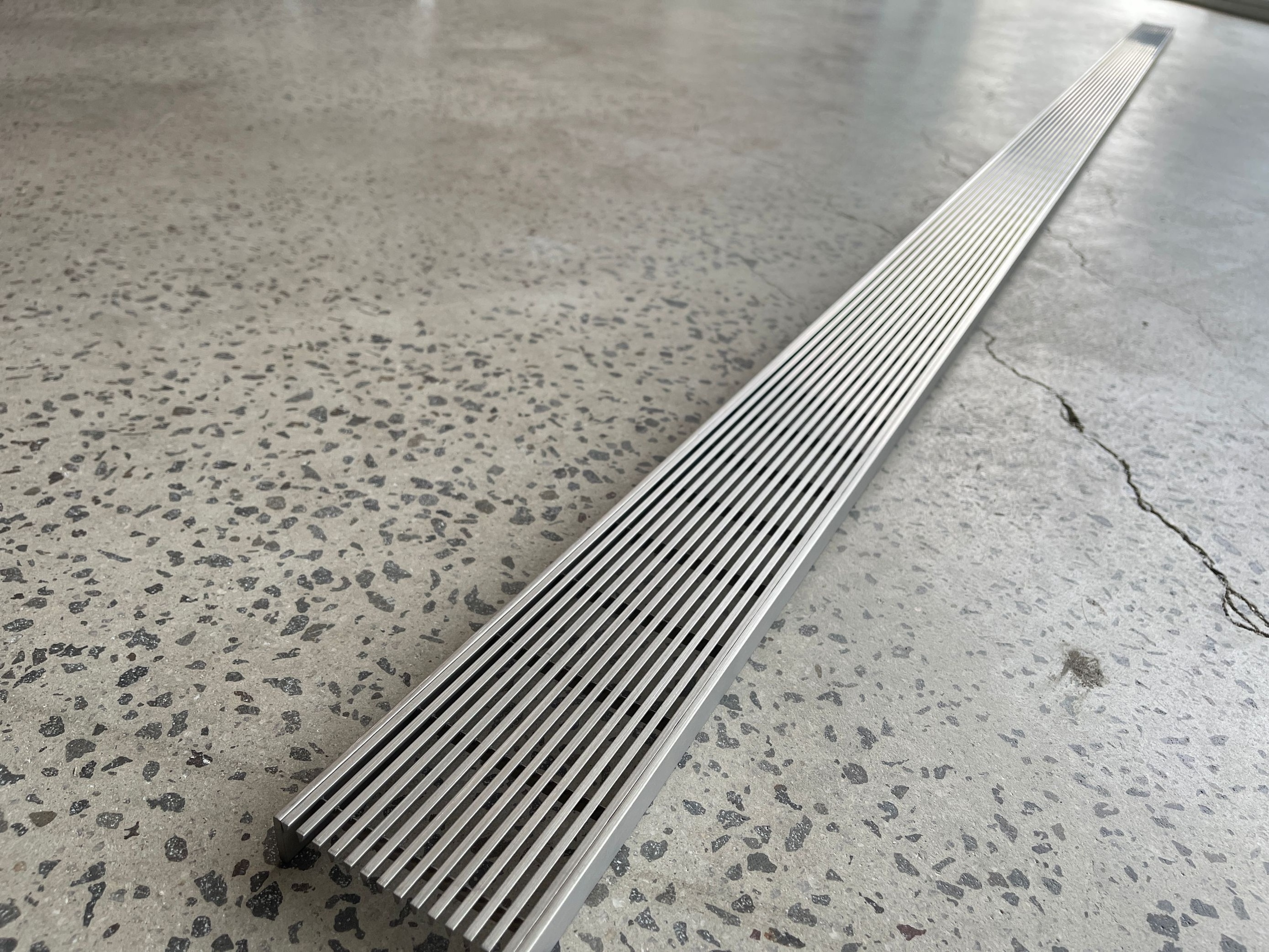 stainless steel linear floor grid