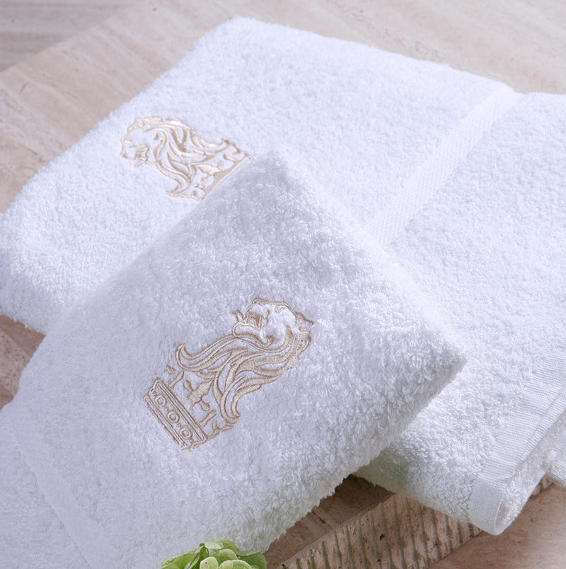 Luxury Turkish Compressed Customize Logo White Bathroom Set 100% Terry Cotton Hotel Face Towel Bath Towels