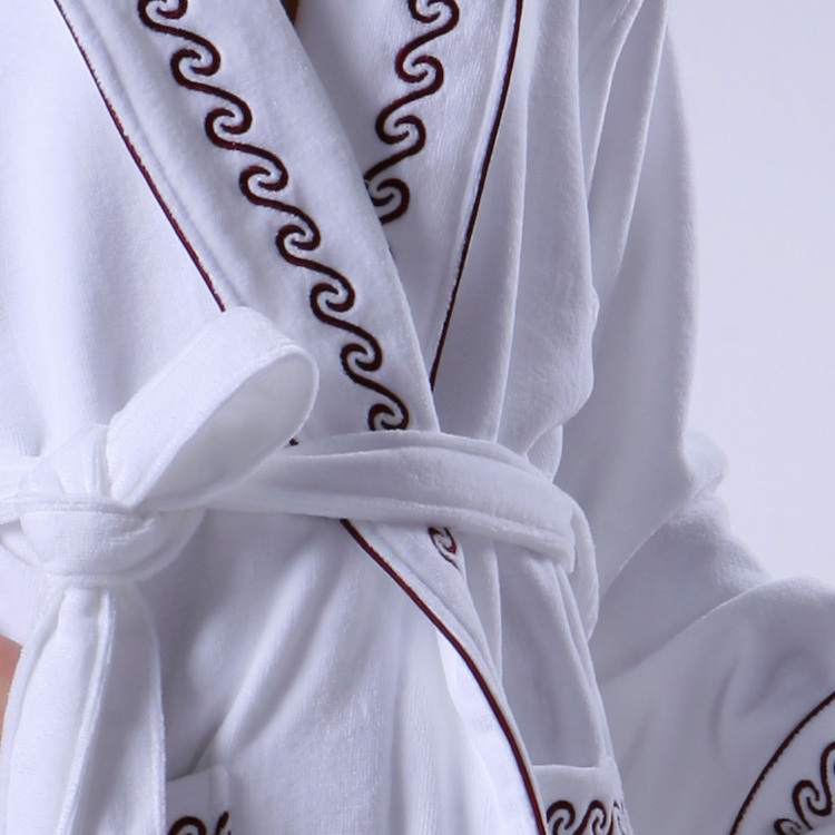 New Designed 100% Cotton Velour White Soft Designer Bathrobes Hotel Bathrobe