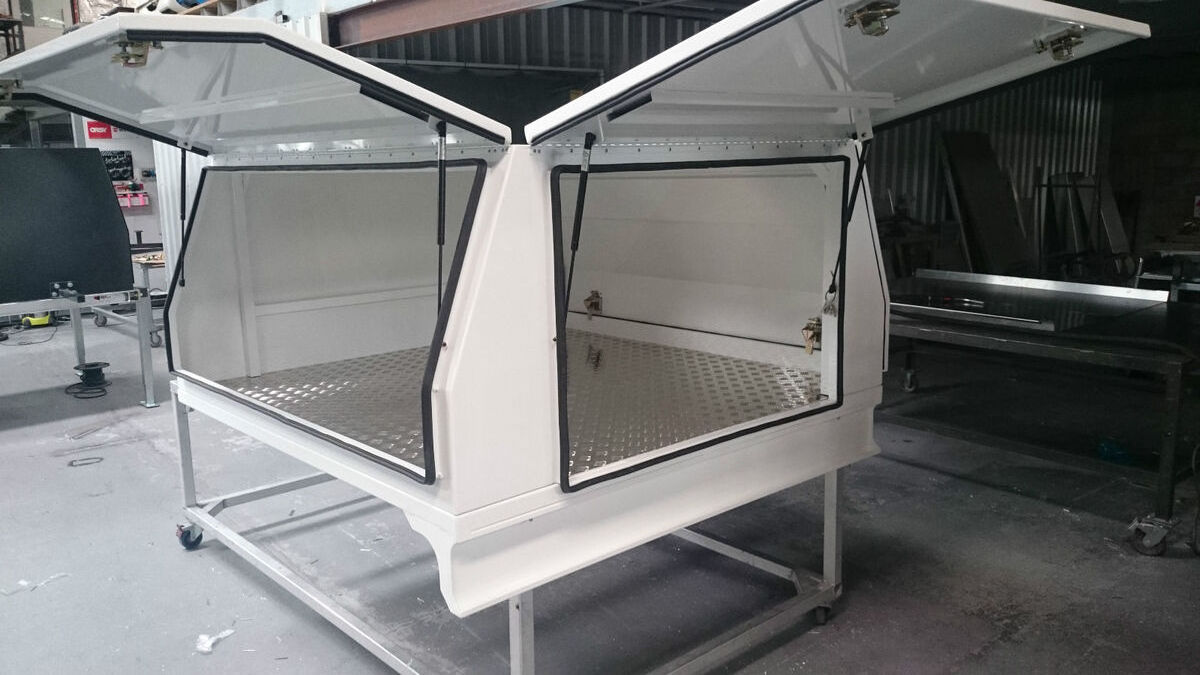 lamax Wholesale Custom Powder Coated Dual Cab Ute Tray Aluminum Canopy Cheap Pickup Aluminium Ute Canopy