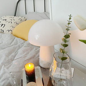 Minimalism Mushroom Table Lamp Ornament Light E27 for Livingroom Bedside Study Hotel Decoration Bulbs and Lamp Sold Separately