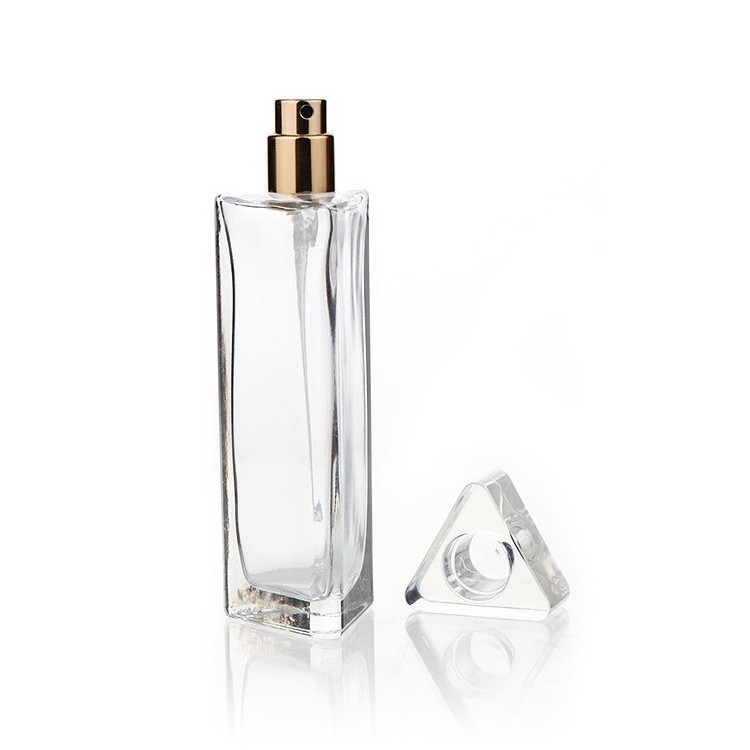 In Stock Fancy 30ml Triangle Spray Glass Perfume Bottle with Acrylic Cap For Cosmetics Packaging