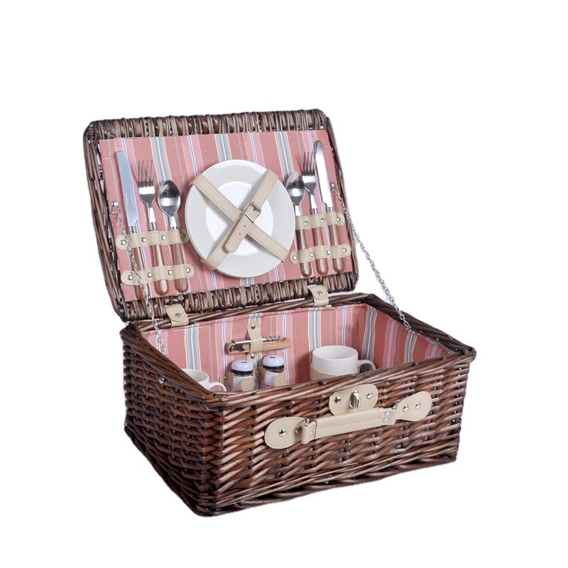 2024 Wholesale Hand Woven Cheap Wicker Gift Food Fruit Picnic Basket Hamper 2 Person