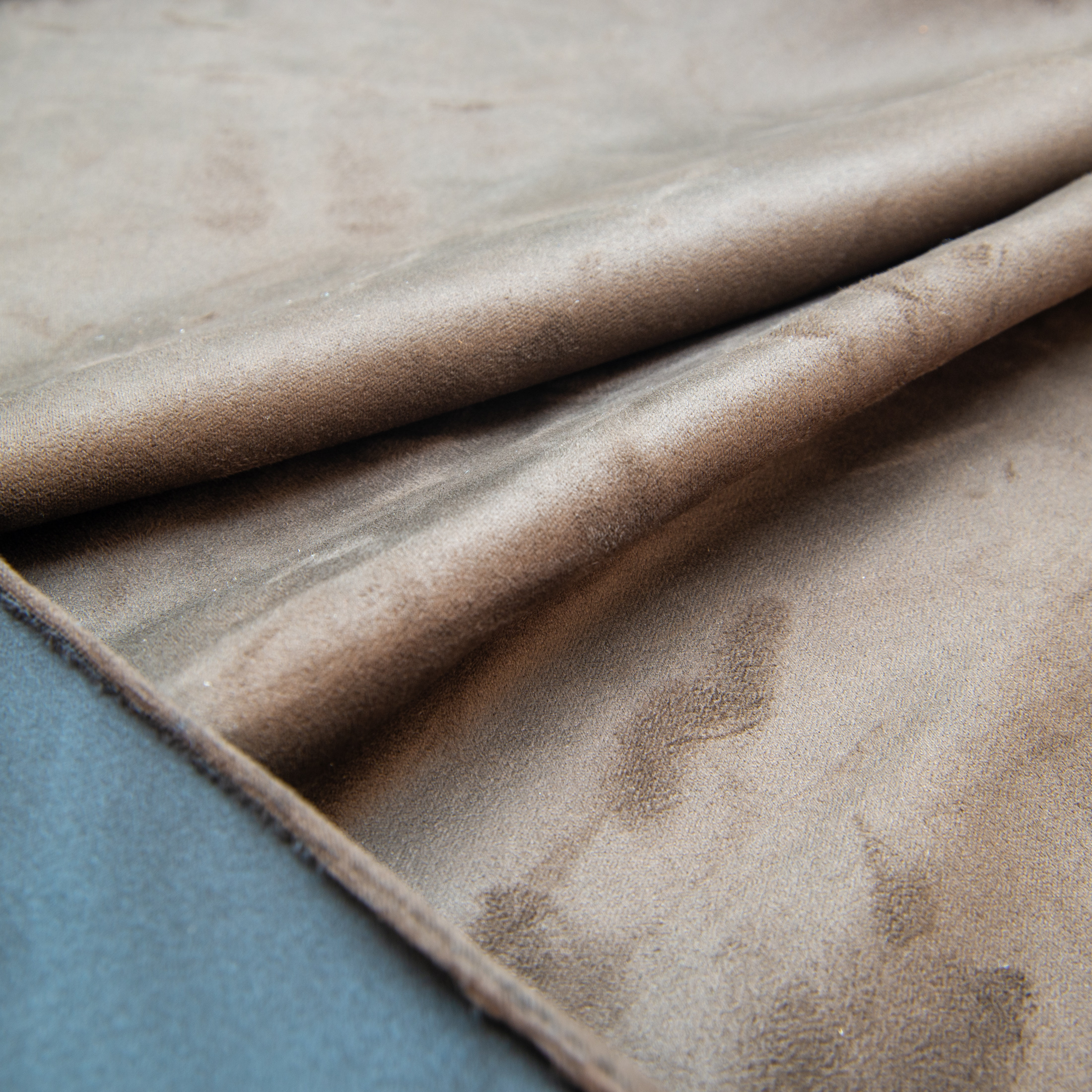 High Quality Thick Woven Double Weft 5-Harness Suede Fabric for Coats Jackets Garments Sofas and Curtains Decoration