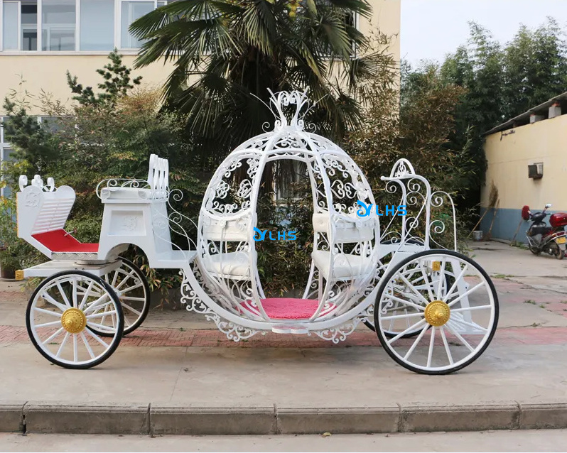 Pink Cinderella Pumpkin Wedding Horse Carriage Electric Romantic Pumpkin Carriage Royal Princess Wedding Horse Trailer for Sale