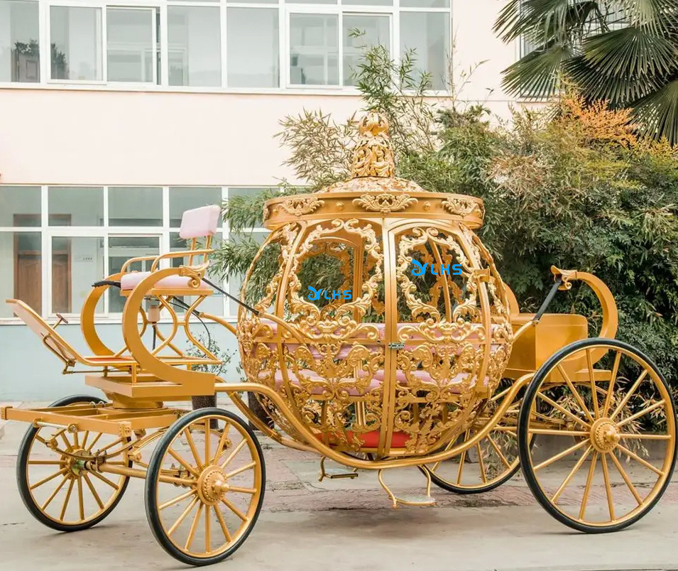 Electric sightseeing vacation car/low speed wedding electric horseless carriage/CE approved cinderella horse buggy for sale