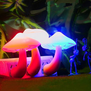 2023 New Bedroom Mini Custe Colorful Night Light Plug in Led Mushroom Shaped Lamp