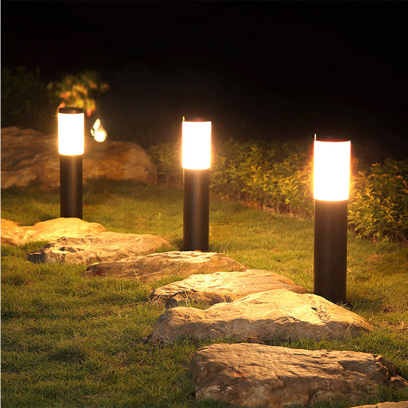 2023 Bright Outdoor Waterproof Solar Flower Pathway Post Led Color Lights for Garden